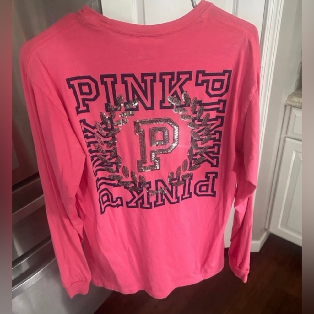 VS PINK BLING LONG SLEEVE DOG POCKET SHIRT Small